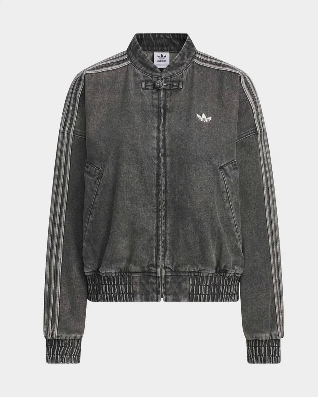 Vintage Washed Denim CNY Jacket – Chinese Knot Streetwear Oversized Unisex Jacket with Stripe Sleeves
